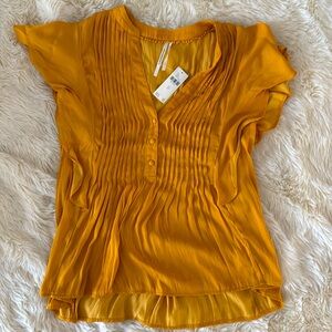 NWT Anthropologie Gold Flowy Blouse